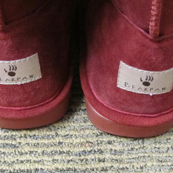 NIB/NWOT Bearpaw Marissa - Picture 6 of 12